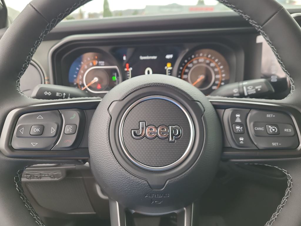 Thumbnail: 2026 Jeep Gladiator - 29