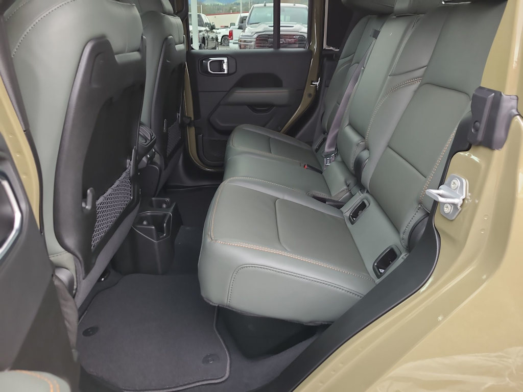 Thumbnail: 2026 Jeep Gladiator - 28