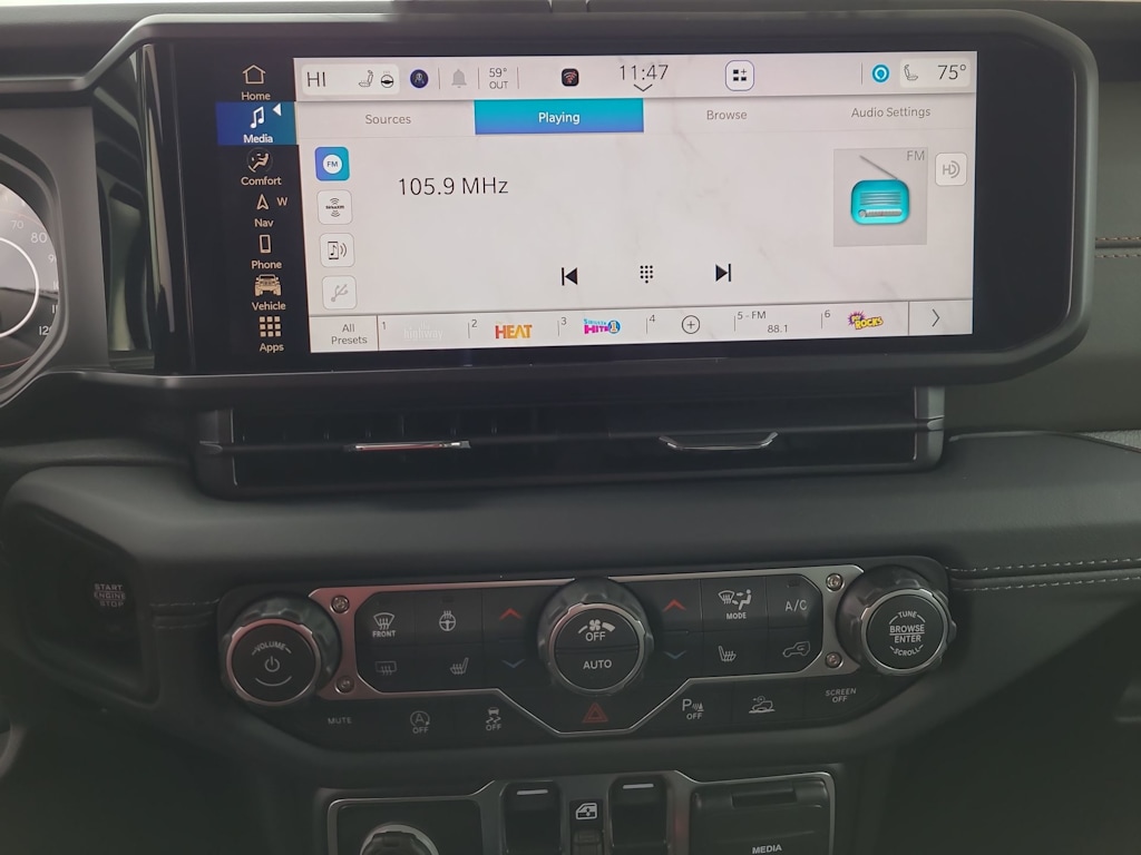 Thumbnail: 2026 Jeep Gladiator - 14