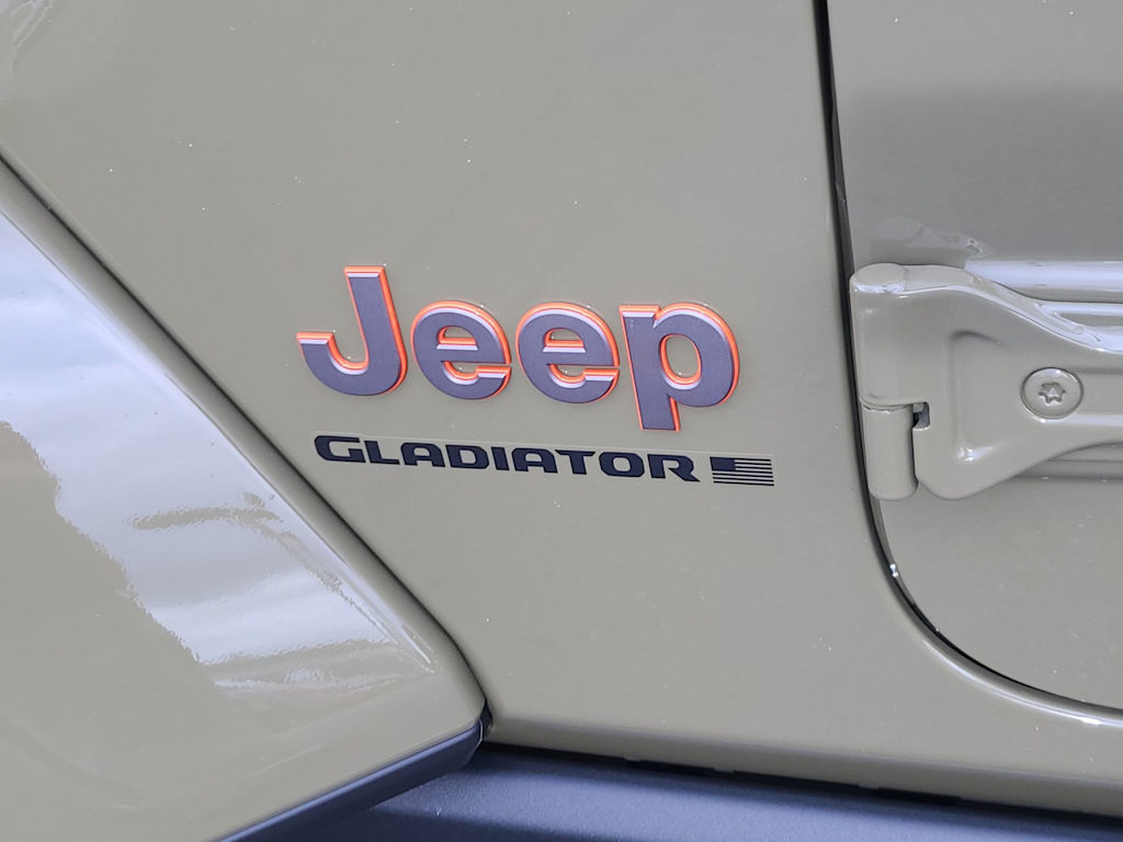 Thumbnail: 2026 Jeep Gladiator - 16