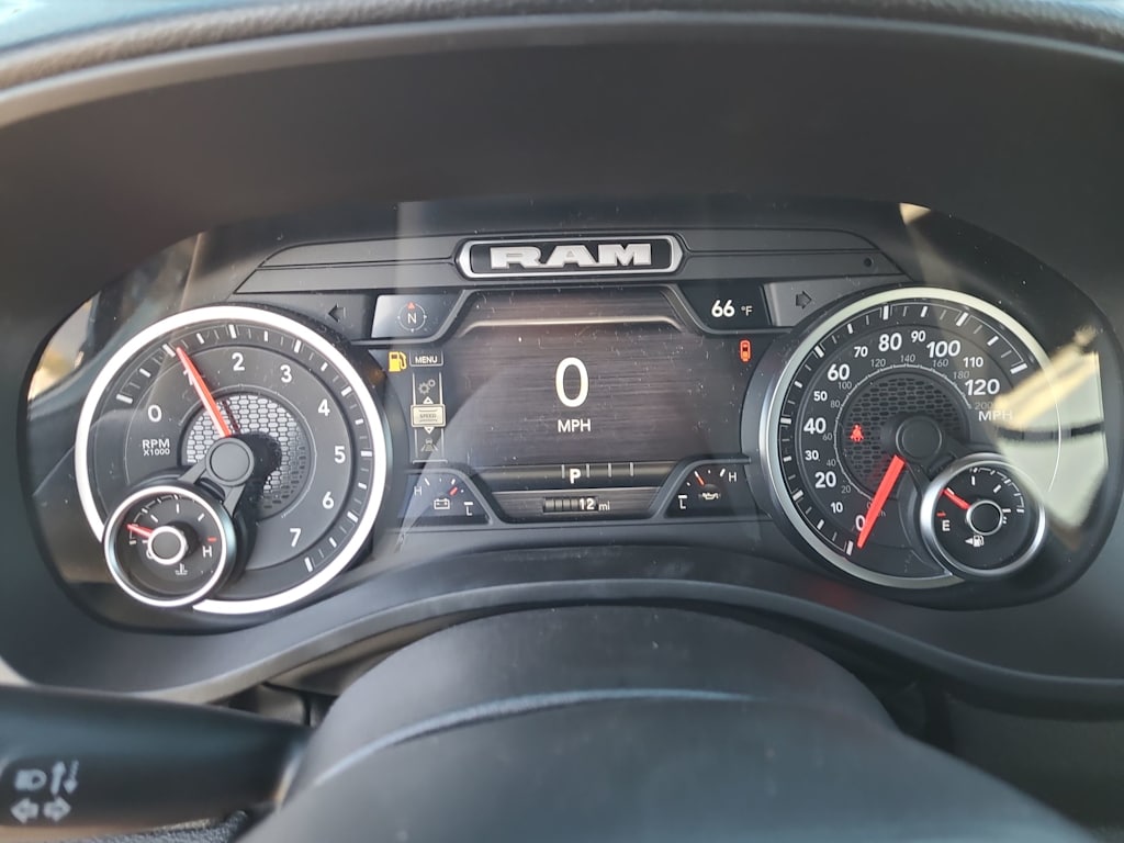 Thumbnail: 2026 RAM 1500 - 14