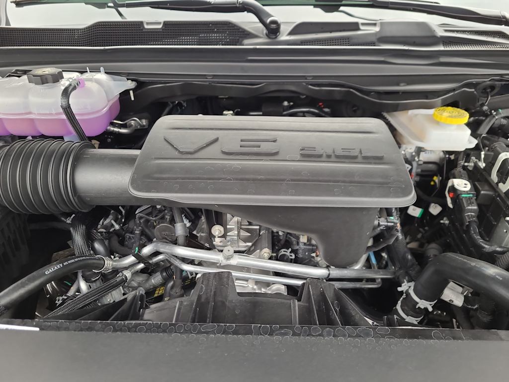 Thumbnail: 2026 RAM 1500 - 8