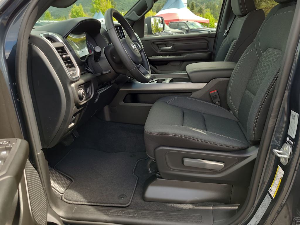 Thumbnail: 2026 RAM 1500 - 11