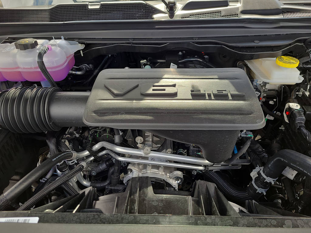 Thumbnail: 2026 RAM 1500 - 9