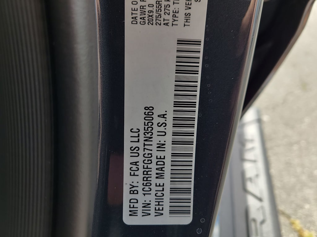 Thumbnail: 2026 RAM 1500 - 17