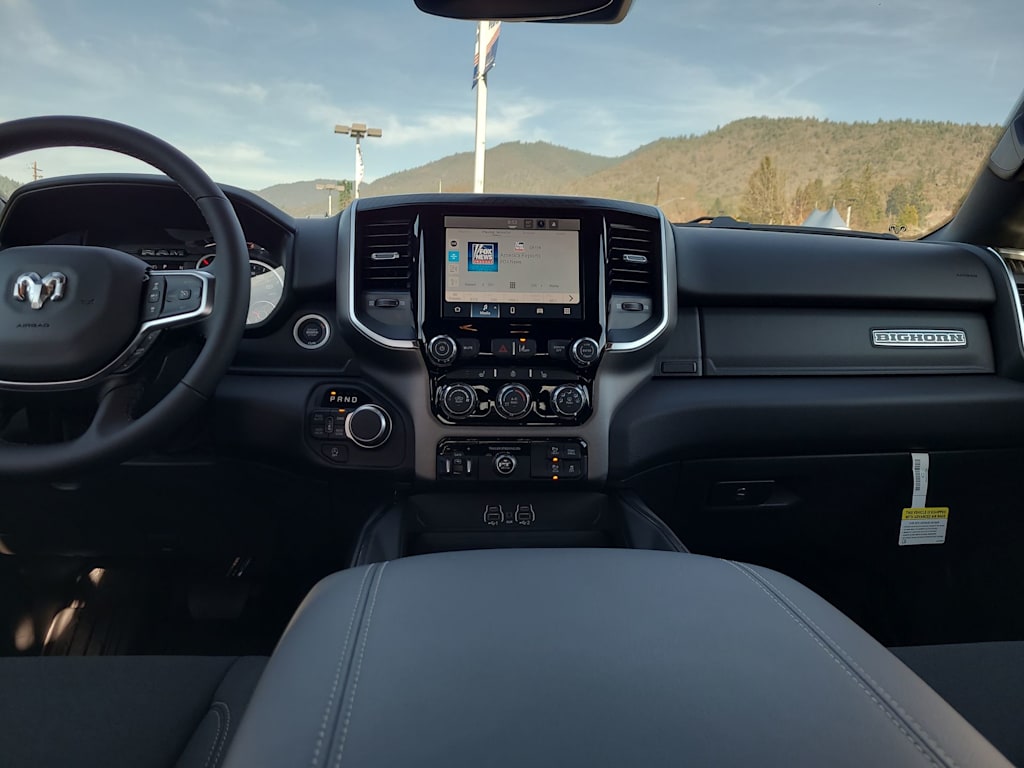 Thumbnail: 2026 RAM 1500 - 10