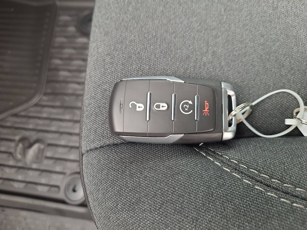 Thumbnail: 2026 RAM 1500 - 16