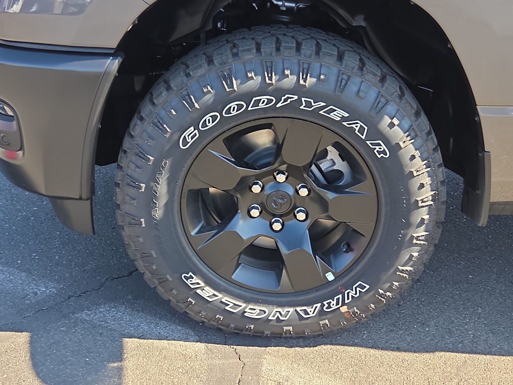 Thumbnail: 2026 RAM 1500 - 8