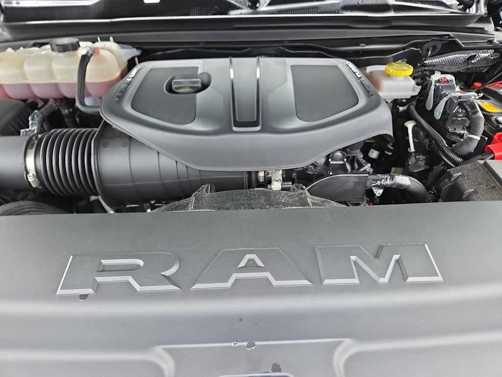 Thumbnail: 2025 RAM 1500 - 8