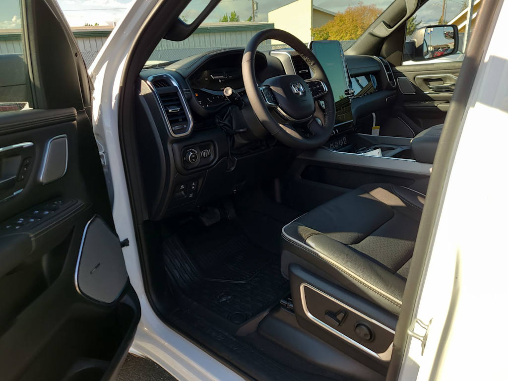 Thumbnail: 2026 RAM 1500 - 2