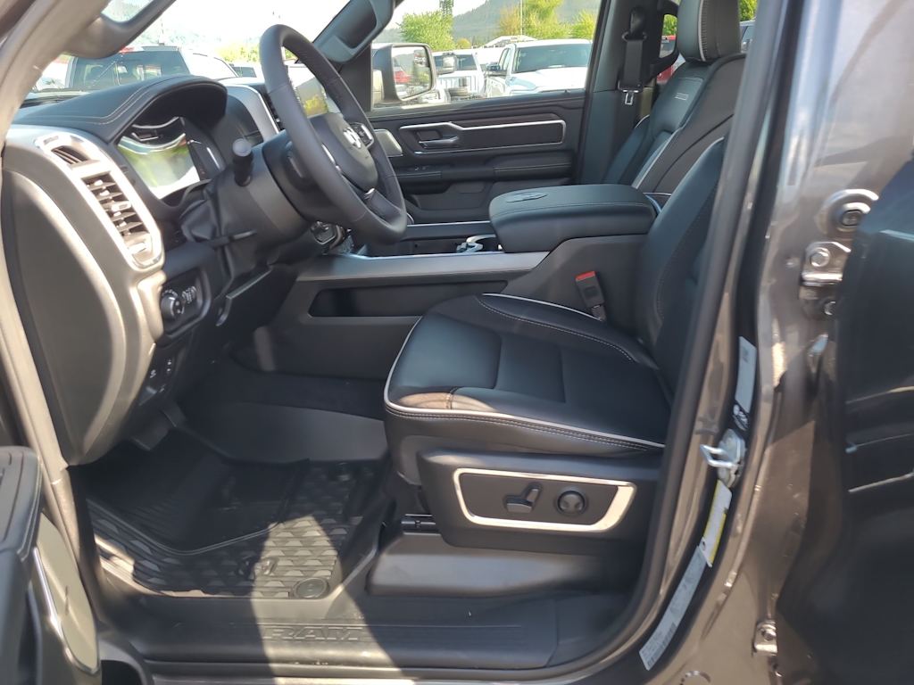 Thumbnail: 2026 RAM 1500 - 11