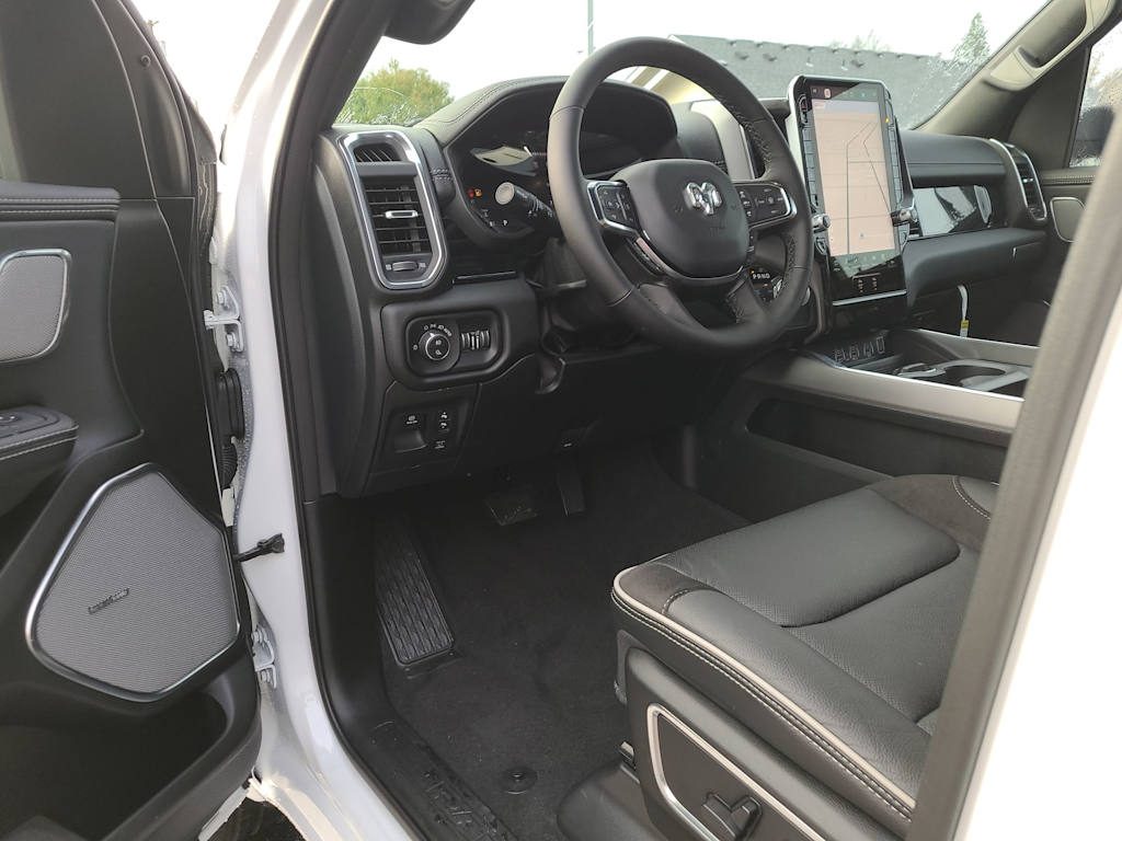 2025 RAM 1500 Laramie 2