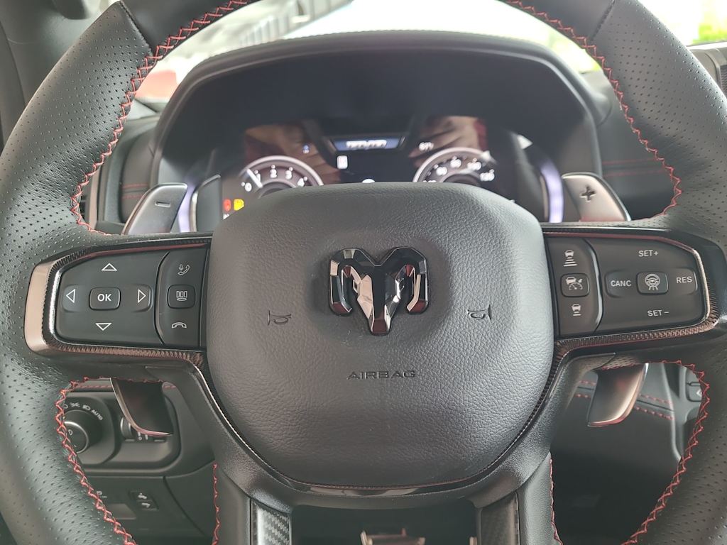 Thumbnail: 2026 RAM 1500 - 28