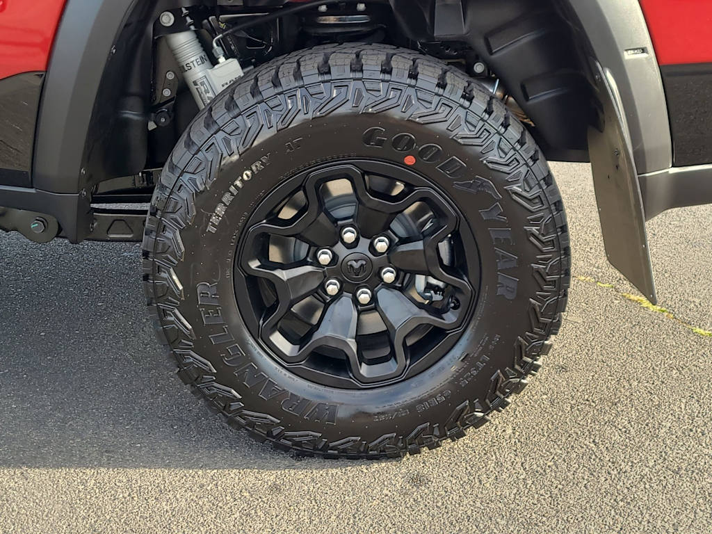 Thumbnail: 2026 RAM 1500 - 8