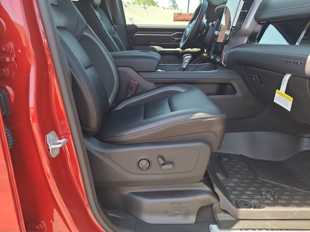 Thumbnail: 2026 RAM 1500 - 28