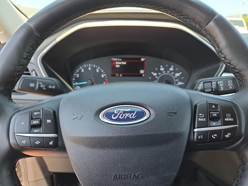 Thumbnail: 2022 Ford Escape - 28