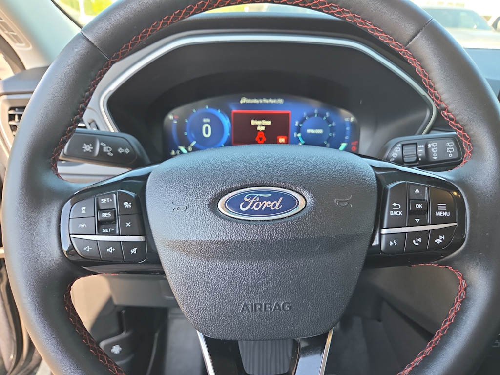 Thumbnail: 2022 Ford Escape - 29