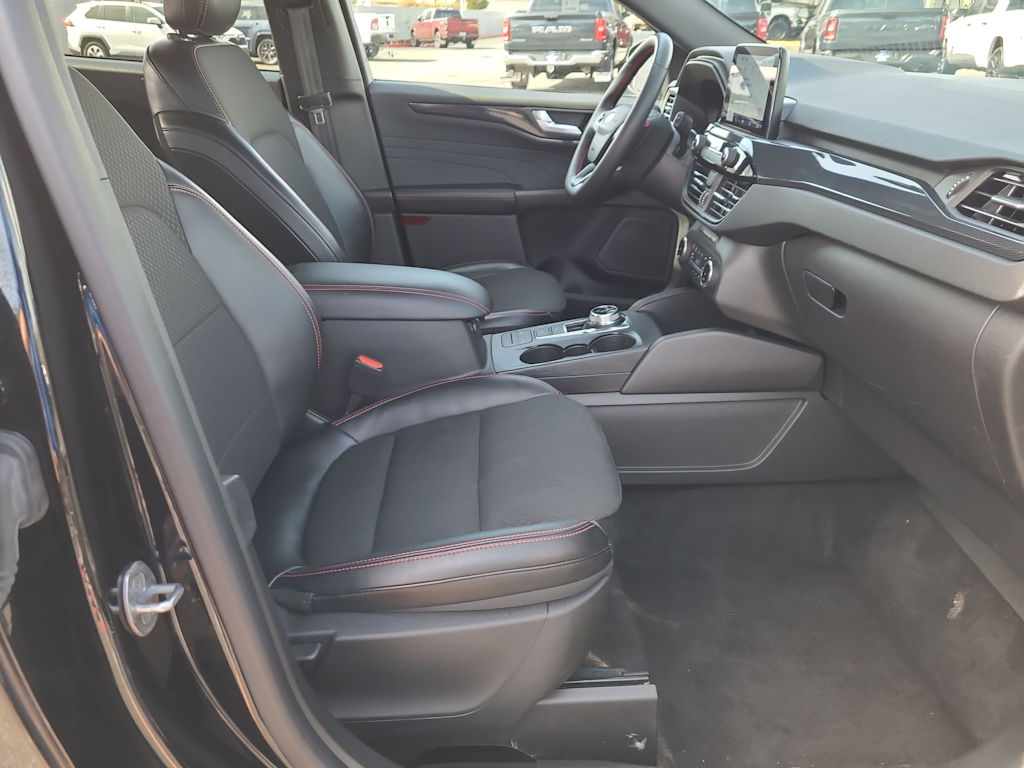 Thumbnail: 2024 Ford Escape - 10