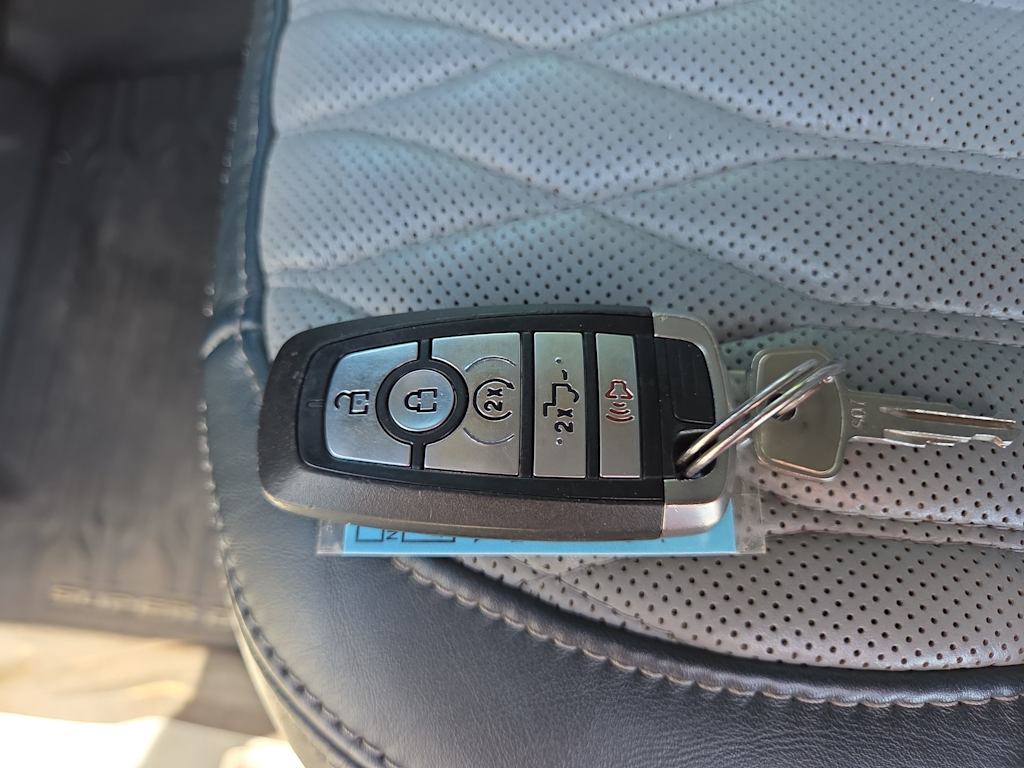 Thumbnail: 2023 Ford F-450 - 15