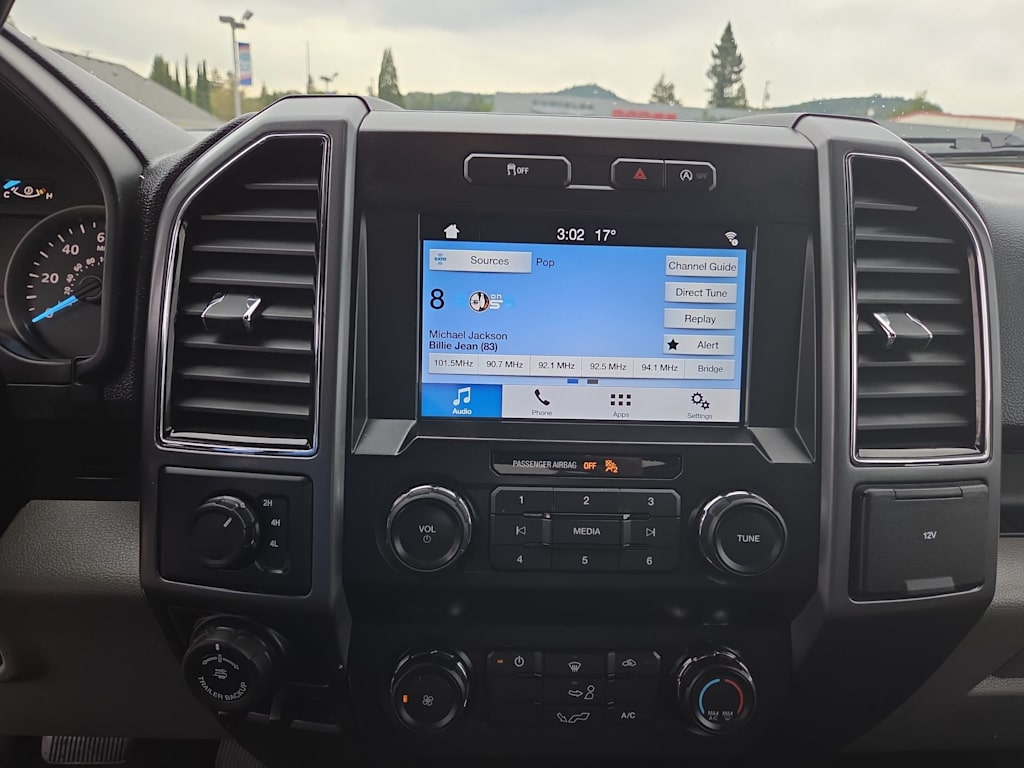 Thumbnail: 2019 Ford F-150 - 13