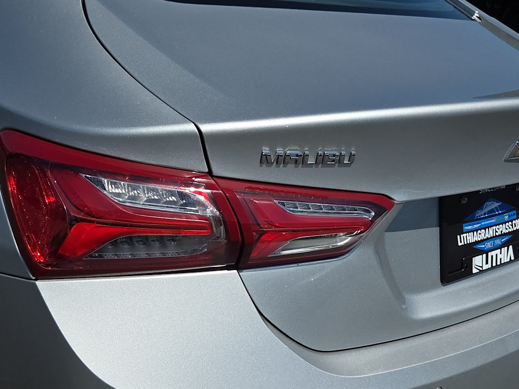 Thumbnail: 2022 Chevrolet Malibu - 28