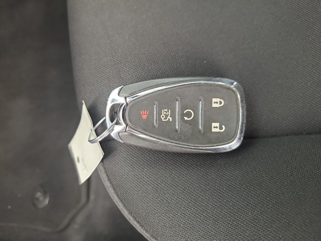 Thumbnail: 2023 Chevrolet Malibu - 18