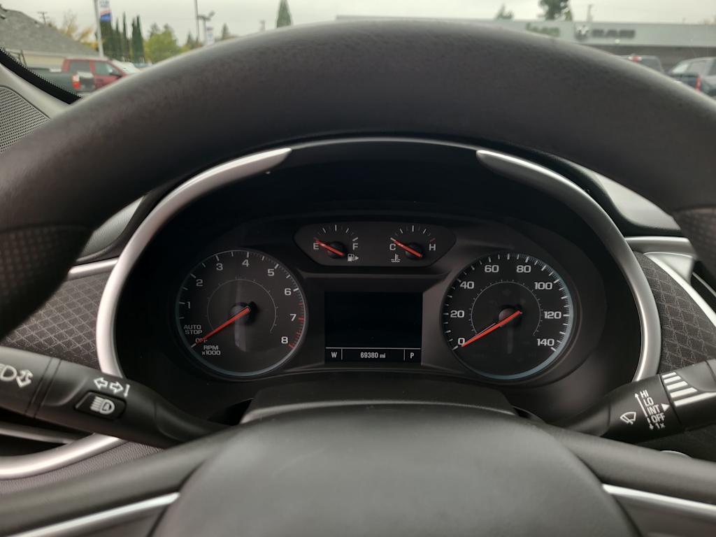 Thumbnail: 2023 Chevrolet Malibu - 16