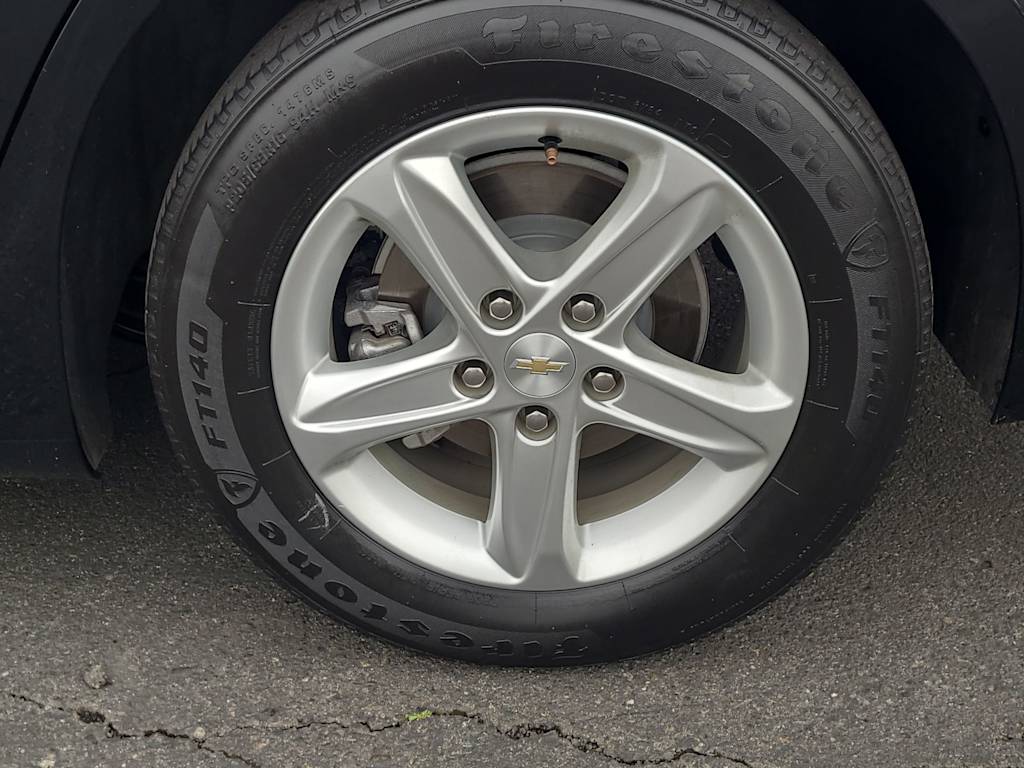 Thumbnail: 2023 Chevrolet Malibu - 8