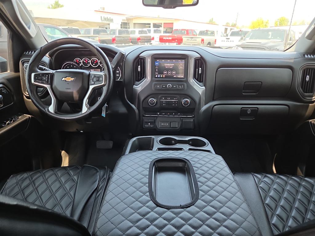 Thumbnail: 2022 Chevrolet Silverado 2500 - 2