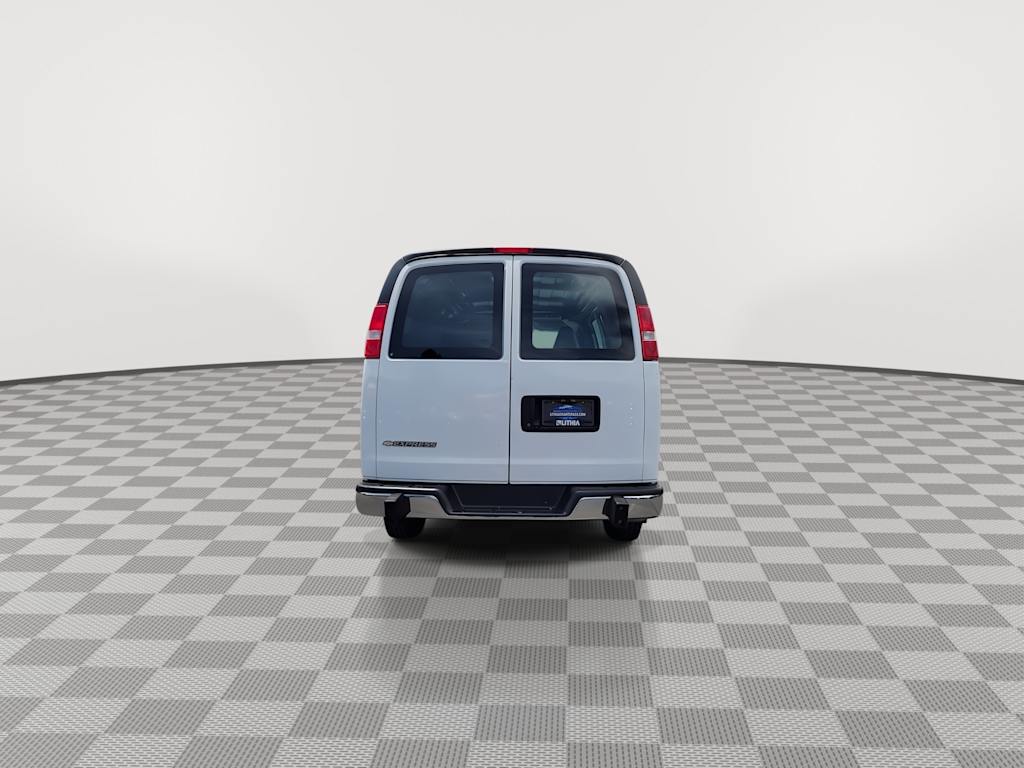 Thumbnail: 2018 Chevrolet Express - 19