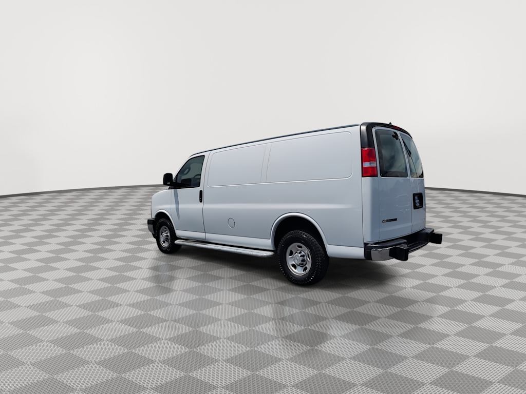 Thumbnail: 2018 Chevrolet Express - 15