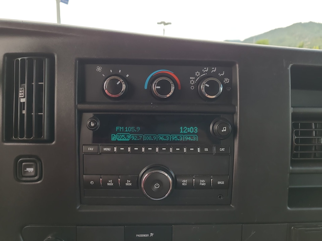 Thumbnail: 2018 Chevrolet Express - 12