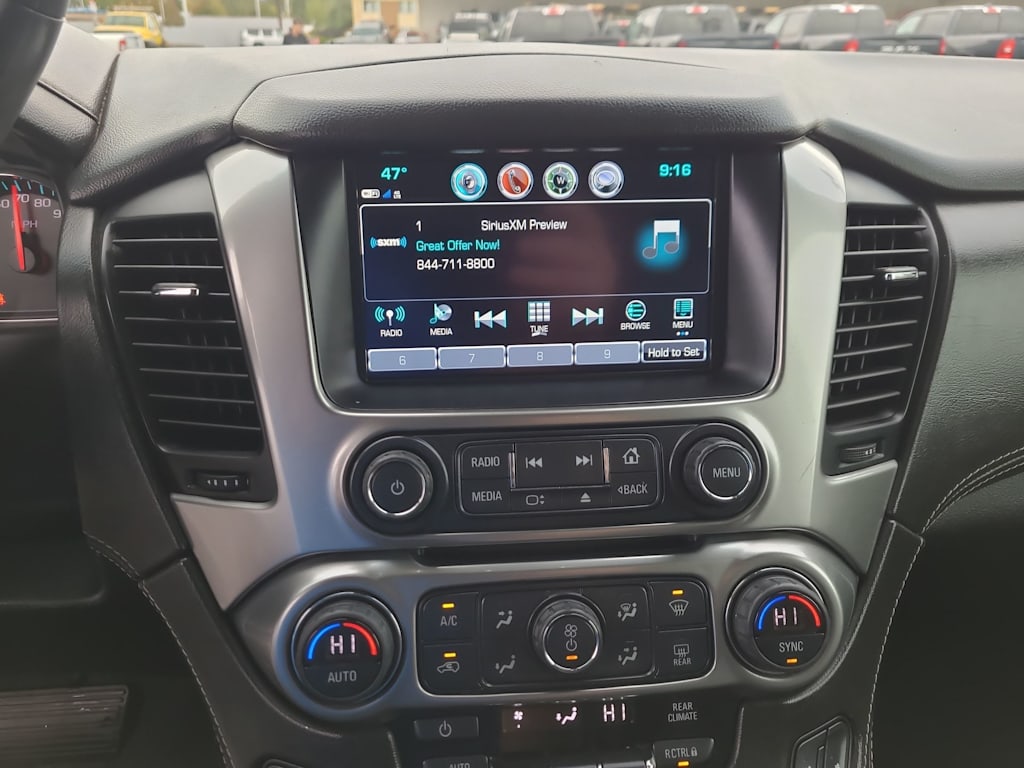 Thumbnail: 2020 Chevrolet Tahoe - 14