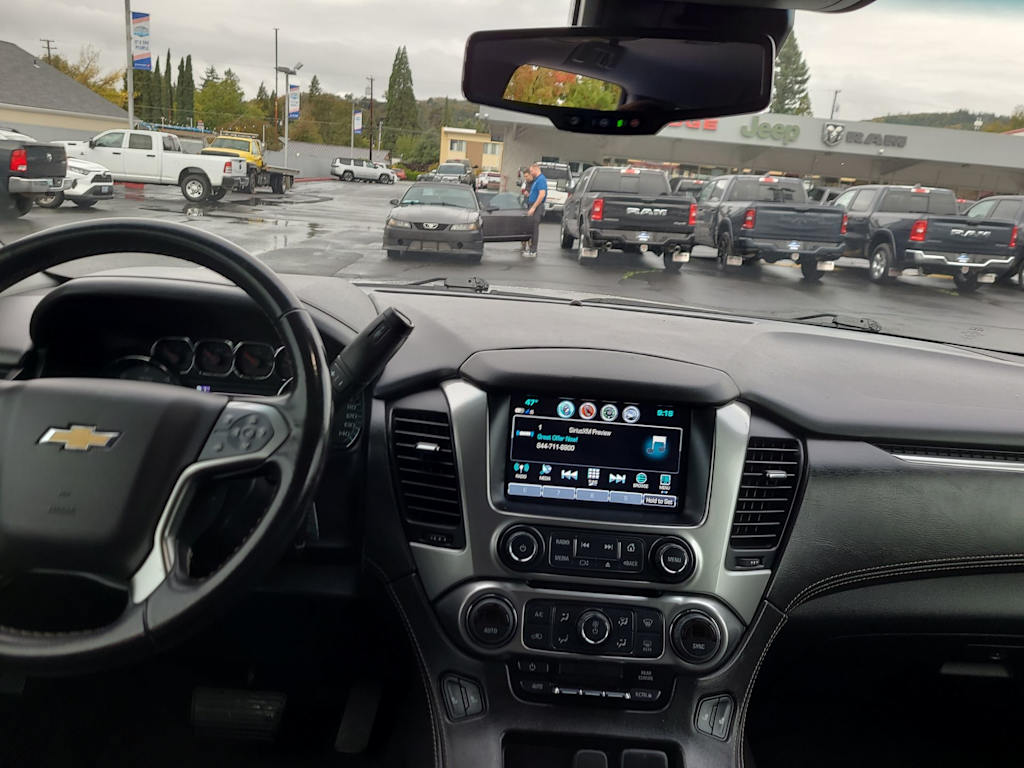 Thumbnail: 2020 Chevrolet Tahoe - 10