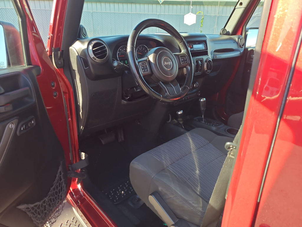 Thumbnail: 2011 Jeep Wrangler - 12