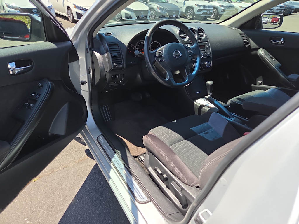 Thumbnail: 2011 Nissan Altima - 2