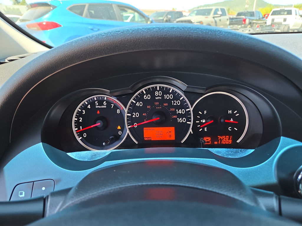 Thumbnail: 2011 Nissan Altima - 15