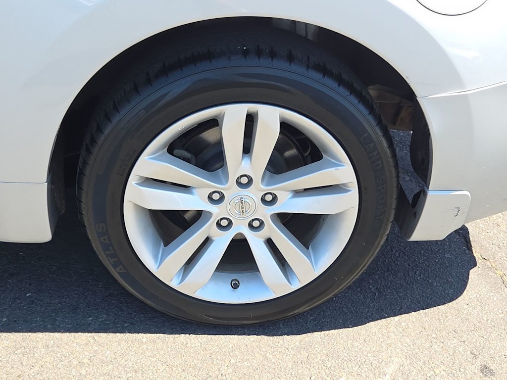 Thumbnail: 2011 Nissan Altima - 7