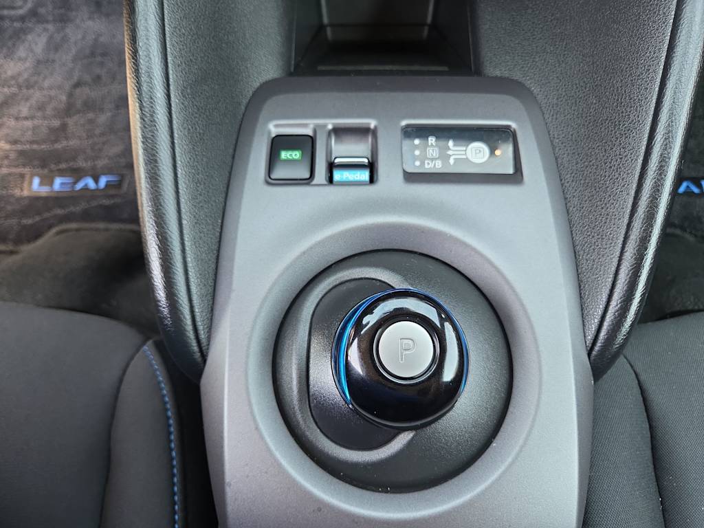Thumbnail: 2024 Nissan Leaf - 29