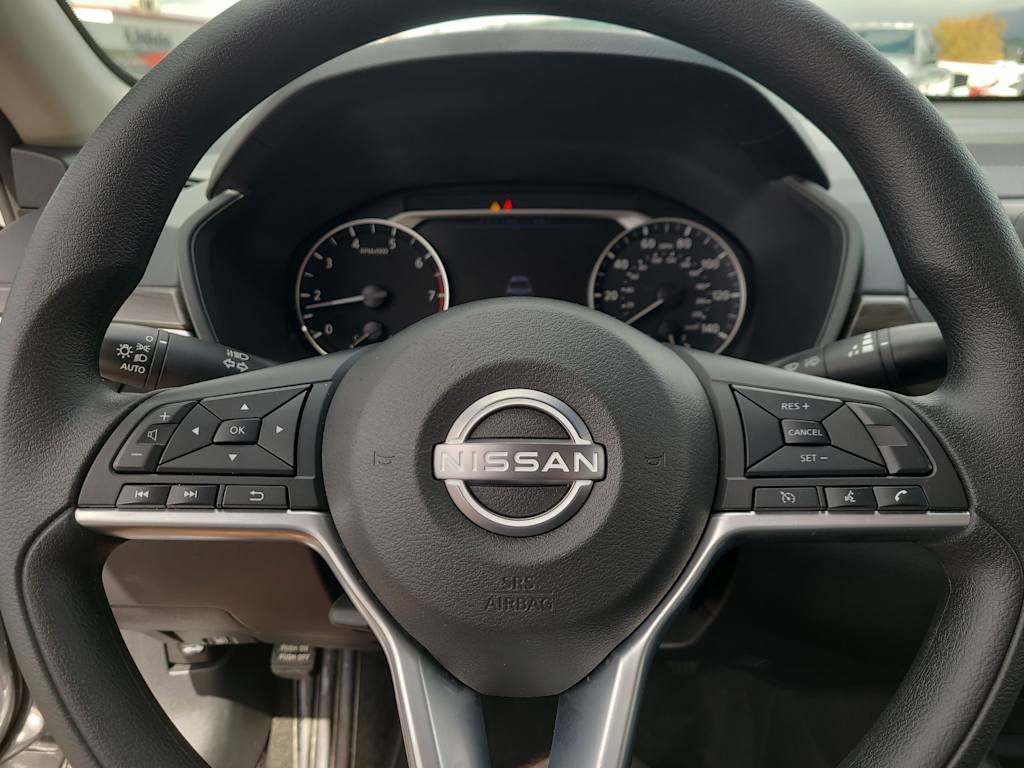 Thumbnail: 2025 Nissan Altima - 29