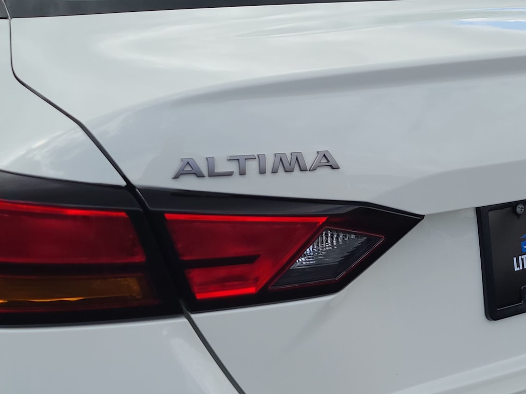 Thumbnail: 2025 Nissan Altima - 27