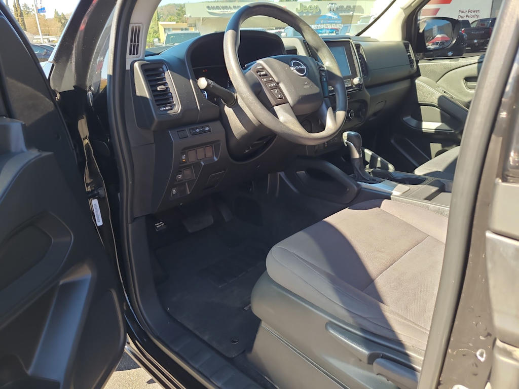 Thumbnail: 2022 Nissan Frontier - 9