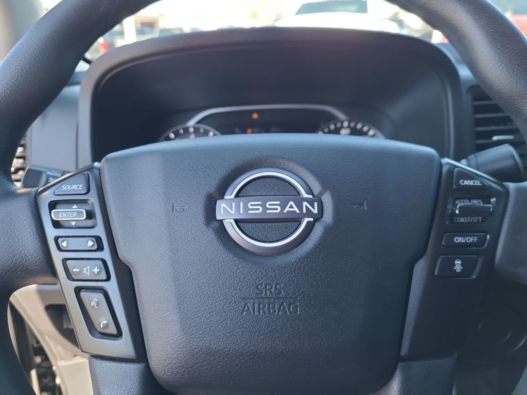 Thumbnail: 2022 Nissan Frontier - 29