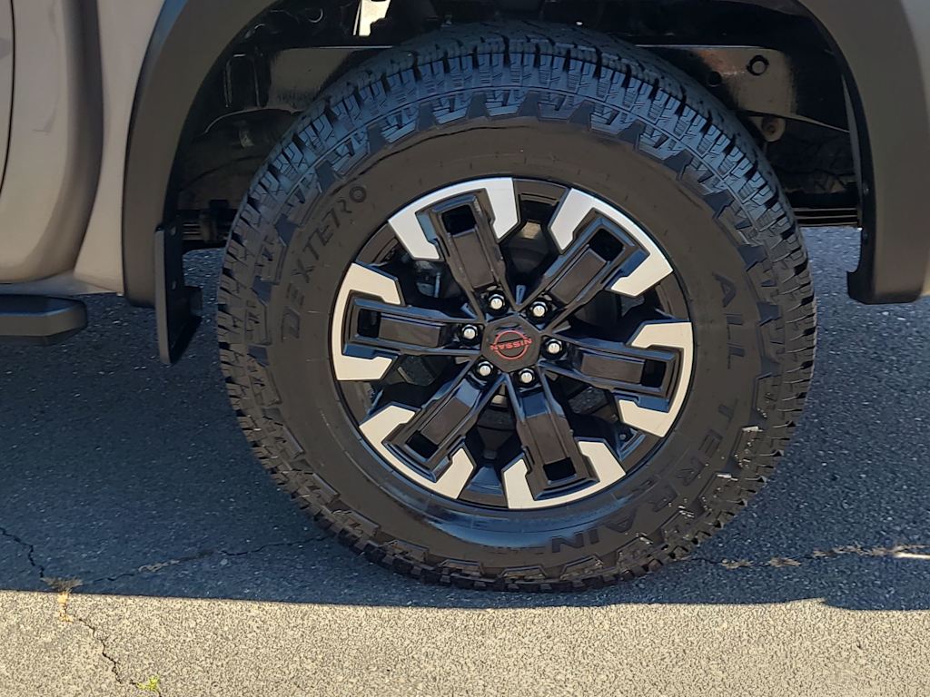 Thumbnail: 2023 Nissan Frontier - 7
