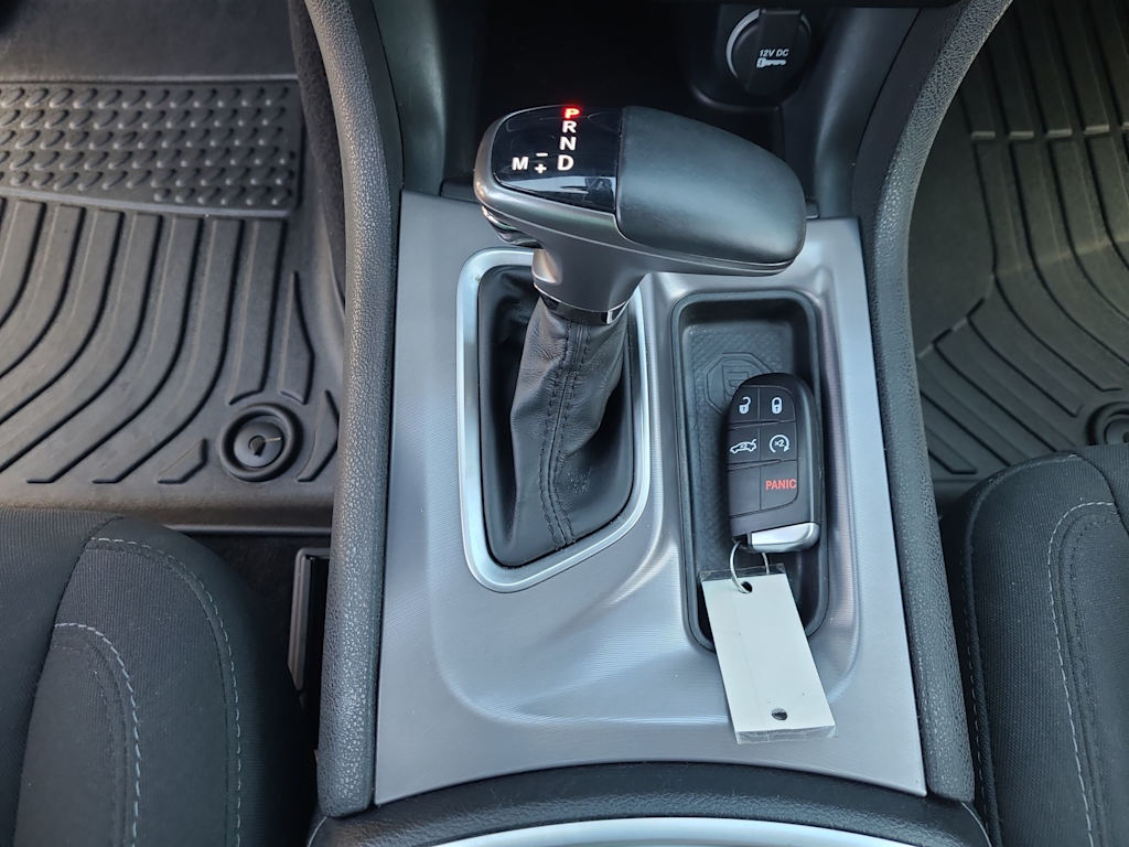 Thumbnail: 2019 Dodge Charger - 15