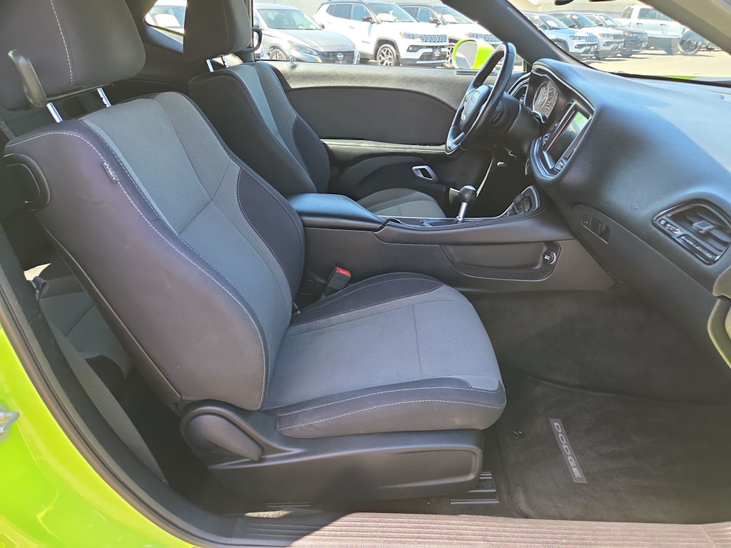Thumbnail: 2015 Dodge Challenger - 11