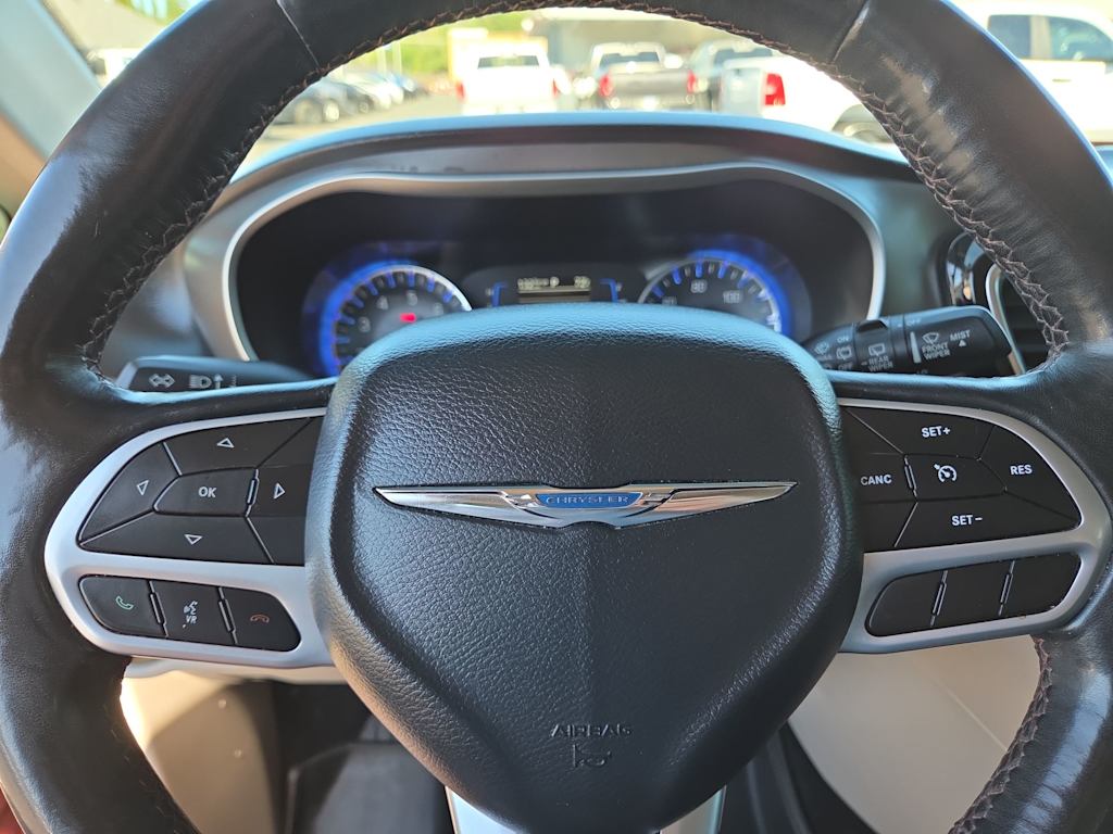 Thumbnail: 2020 Chrysler Pacifica - 27