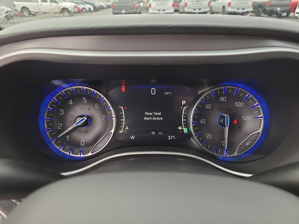 Thumbnail: 2026 Chrysler Pacifica - 15