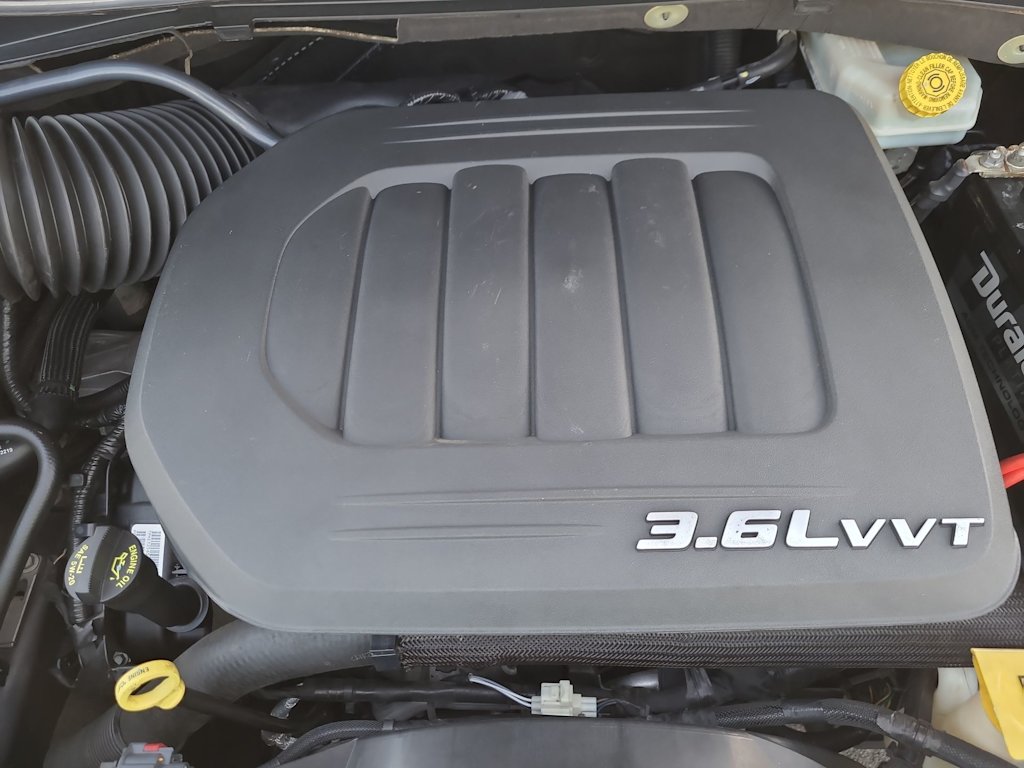 Thumbnail: 2016 Dodge Grand Caravan - 9