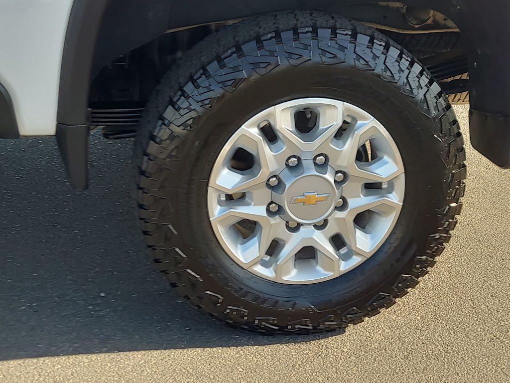 Thumbnail: 2024 Chevrolet Silverado 2500 - 8